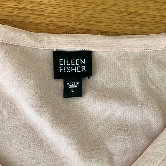Eileen Fisher silk shell with scoop neck; soft pink color; size L - Picture 2 of 6